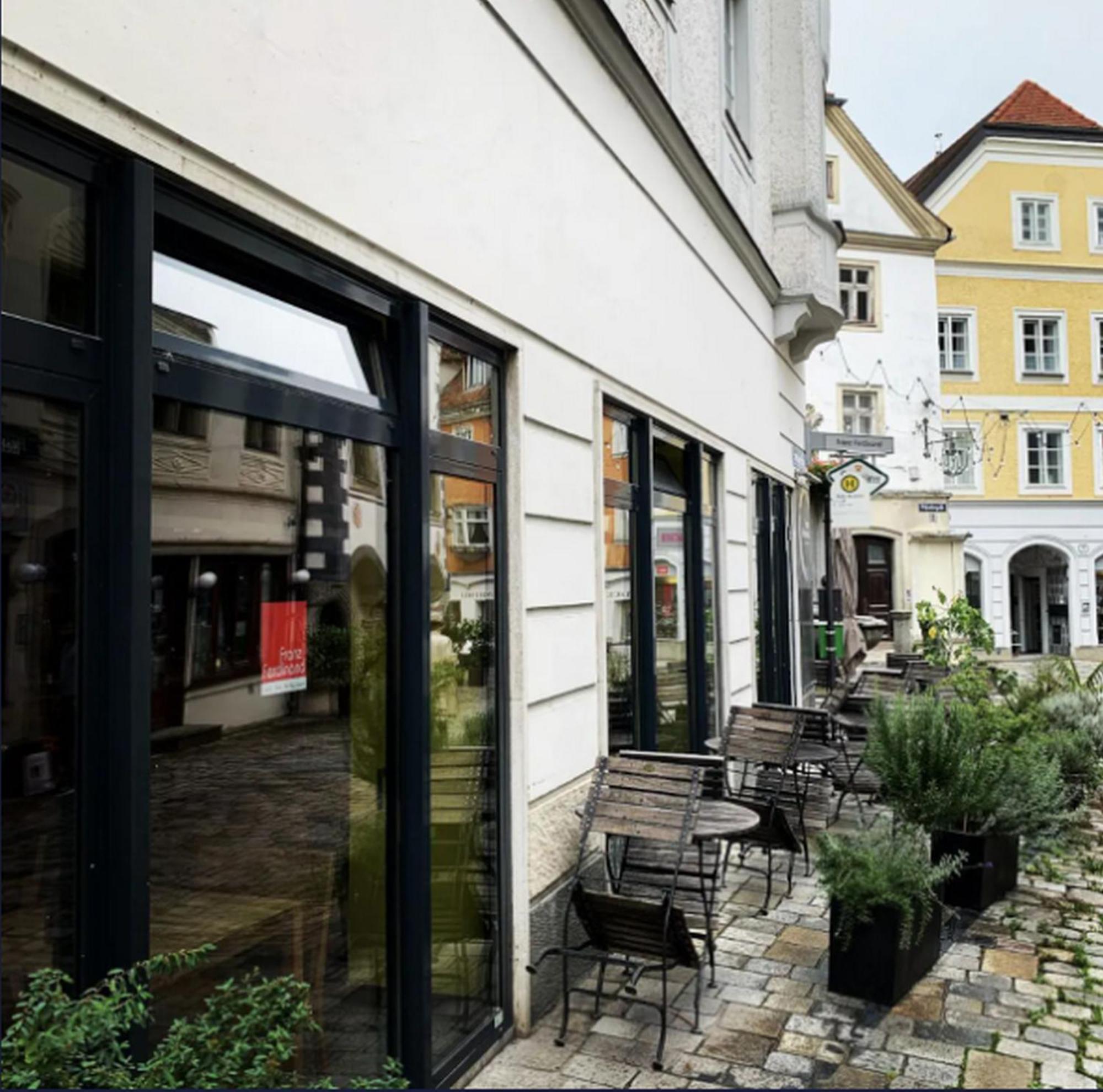 Steyr Old Town Loft - A Charming 3 Bedroom Oasis ภายนอก รูปภาพ