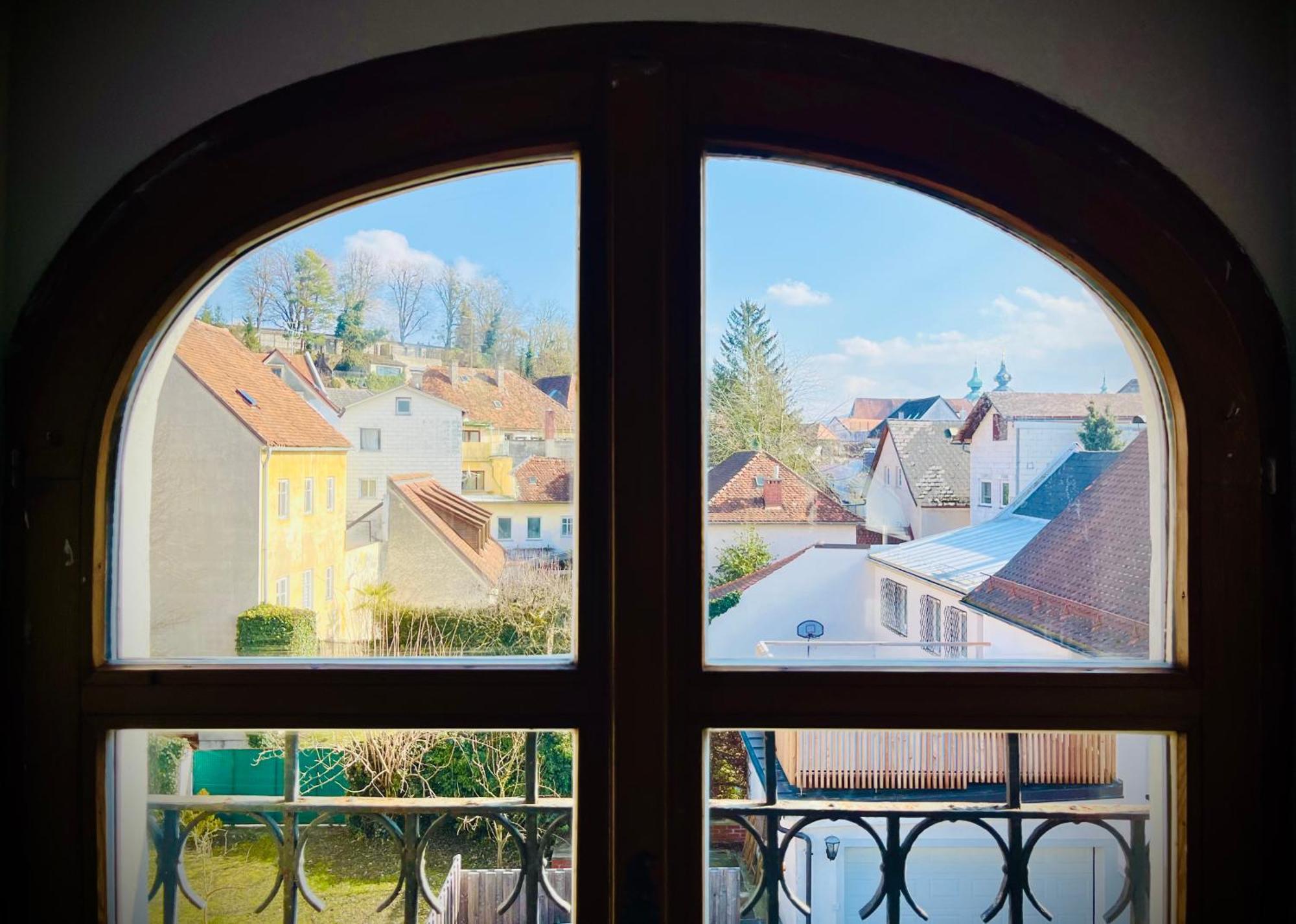 Steyr Old Town Loft - A Charming 3 Bedroom Oasis ภายนอก รูปภาพ